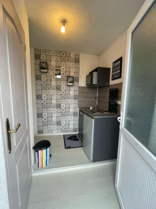 Appartement Chaleureux Au Calme Proche Du Chateau Mauleon Buitenkant foto